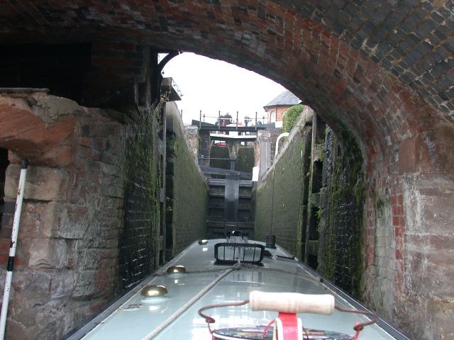 Into Bratch locks