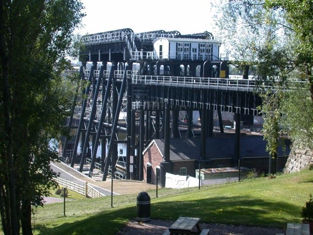 Anderton lift from the top