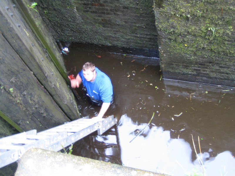 Repairing lock 38E